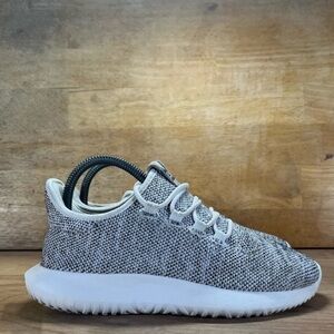 Adidas Tubular Shadow Knit Womens Size 6 (5Y) Athletic Shoes Gray Black BB8880